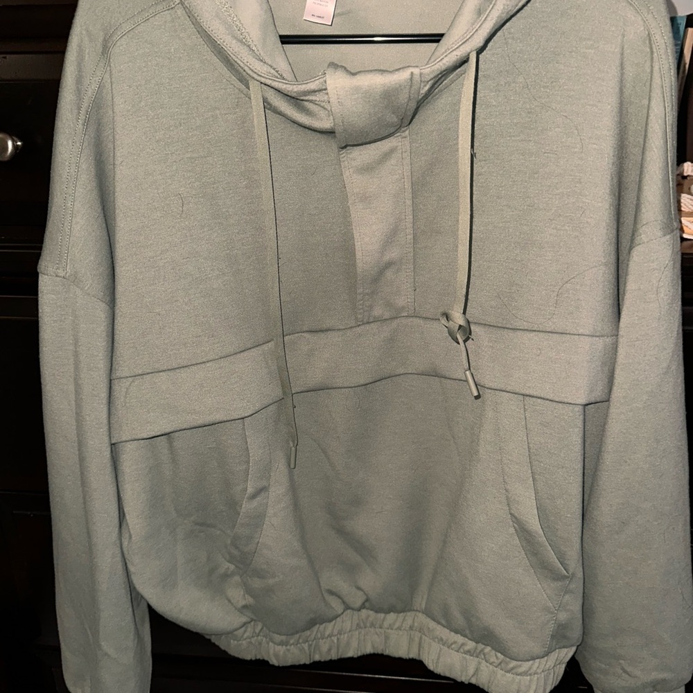 Women’s Green Pullover Hoodie